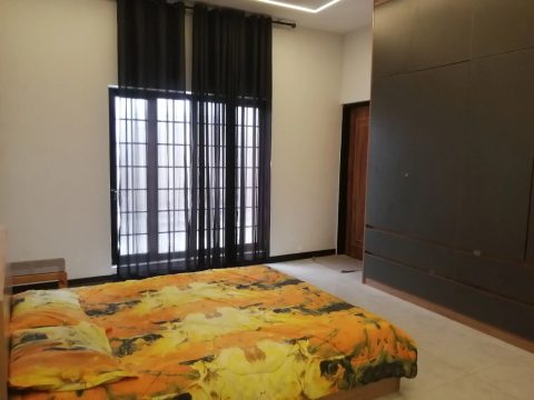 استخردار آبگرم باصفا با فوتبال دستی