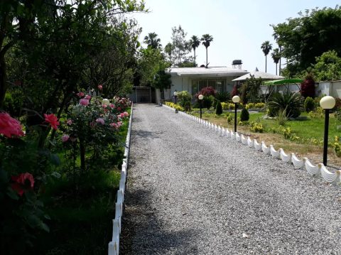 باغ ساحلی بهشت