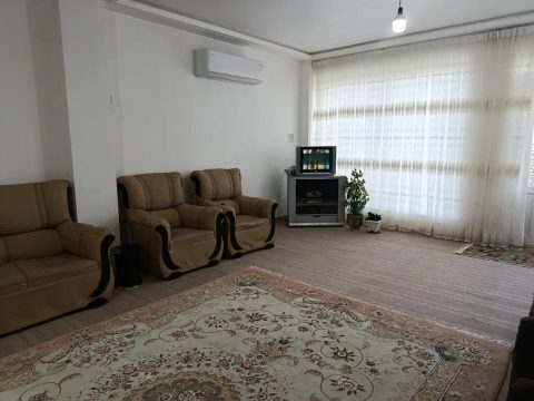 خرقانی - پذیرایی