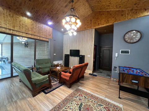 استخردار آبگرم لاکچری فین کوروش با بیلیارد
