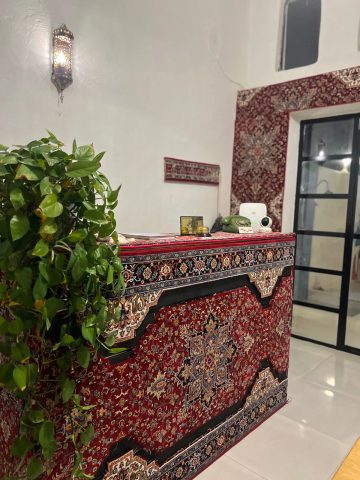 استخردار آبسرد سمیره (vip) با صبحانه رایگان
